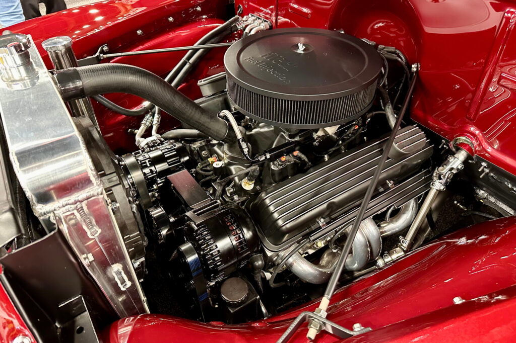 1951 Chevy 3100 Pickup Engine