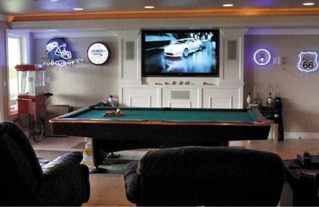 The Ultimate "Man Cave" Garage