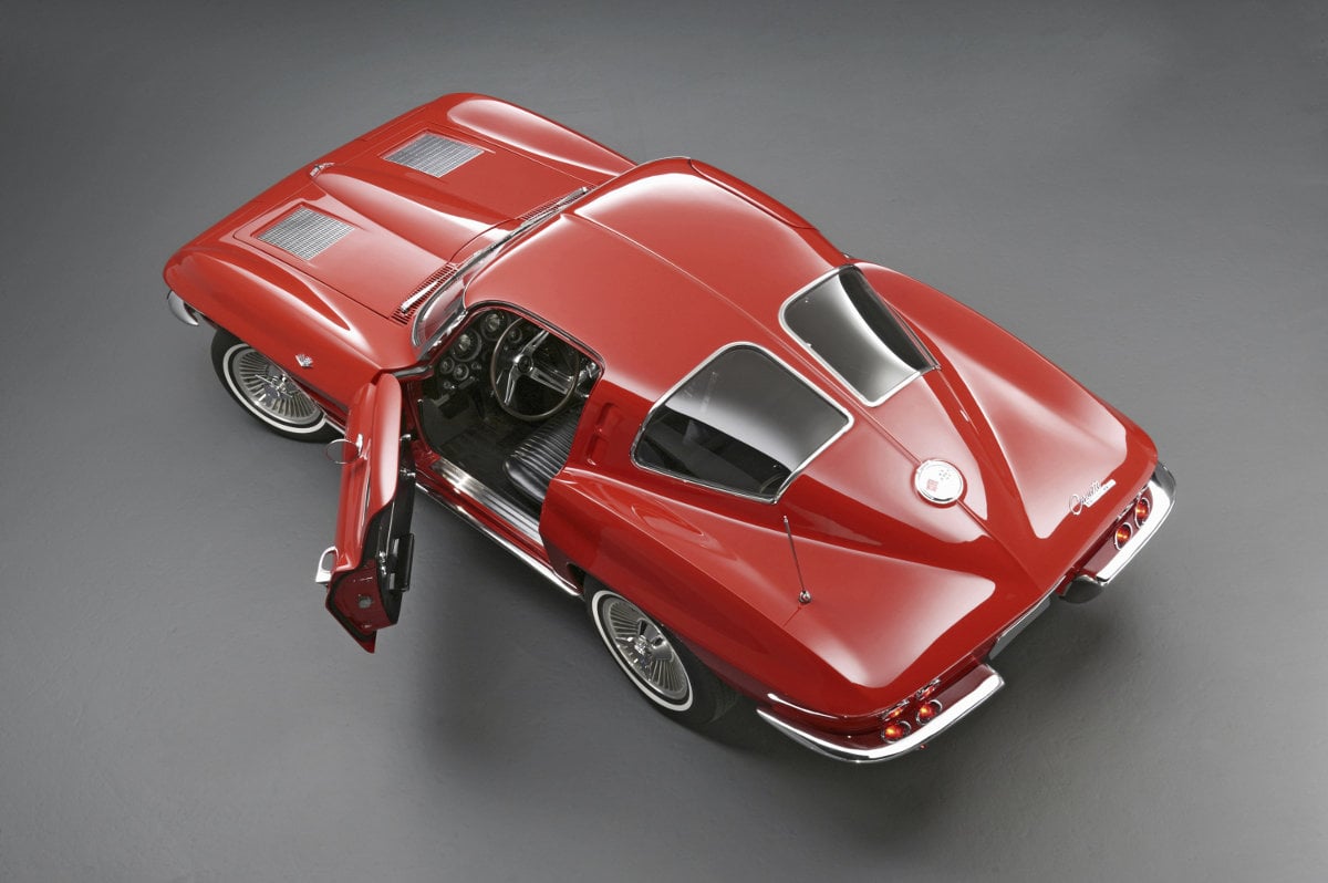 Mid America Motorworks Offers Discounts Off Vette Weatherstripping!