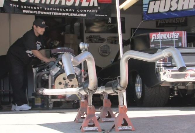 Video: Flowmaster Tests 7 Different Mufflers On One Small-Block
