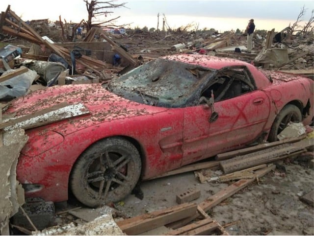 Video: C5Z06 Corvette Totaled by Oklahoma Tornado Still Runs