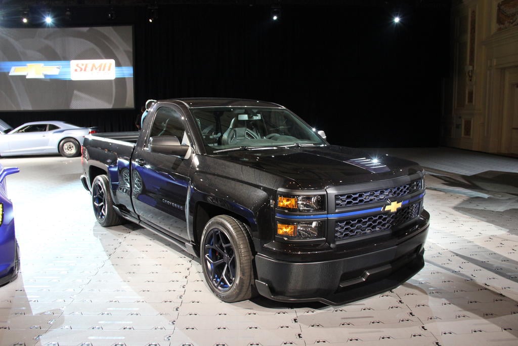 Video: Chevrolet's Cheyenne Concept Truck is a Dream Come True