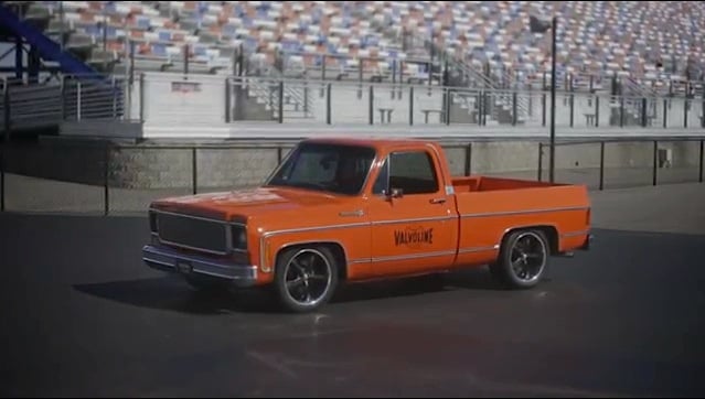 Jimmie Johnson and Dale Earnhardt Jr. Build Chevy Trucks To Race!