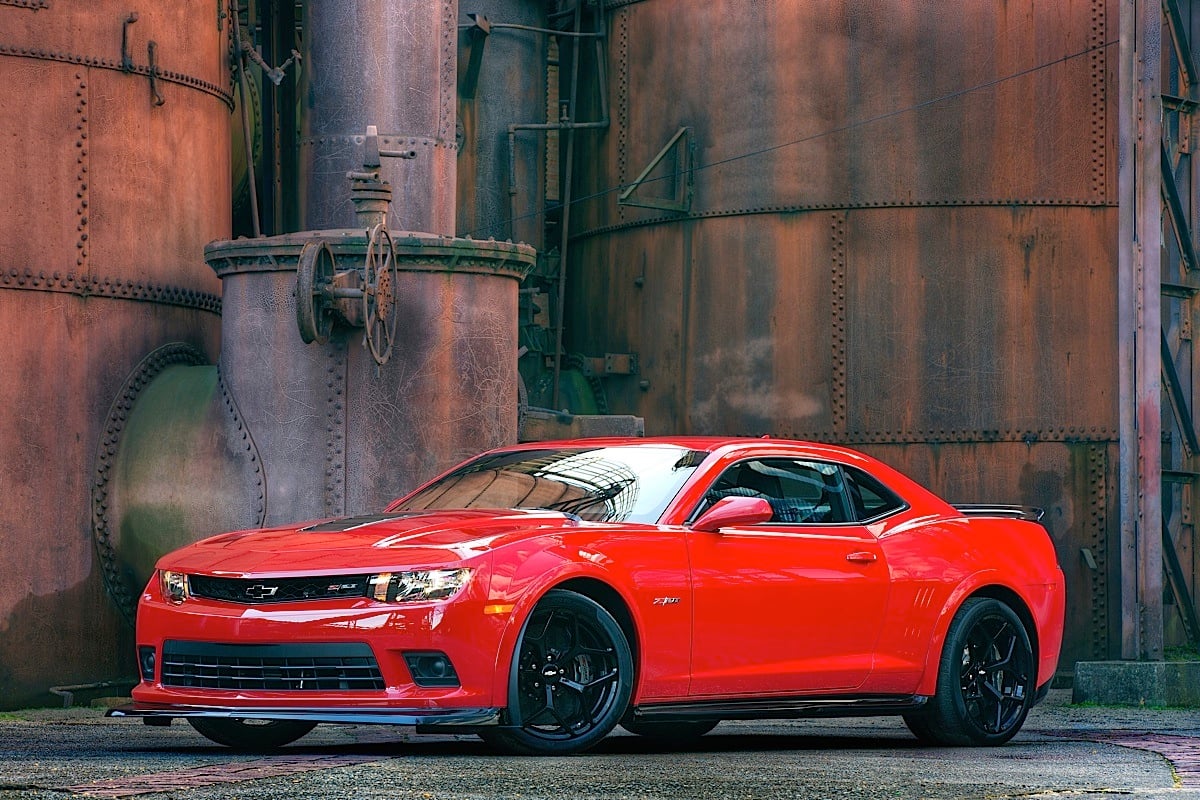 Video: Chevy's Camaro Z/28 Wins MotorTrend's "Best Driver's Car"