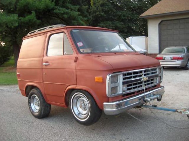 Craigslist Find: Shorty Van Trailer Will Make You Look At ...