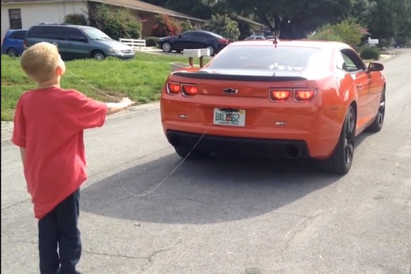 Video: Man Uses Camaro to Pull Kid's Tooth, Because Florida