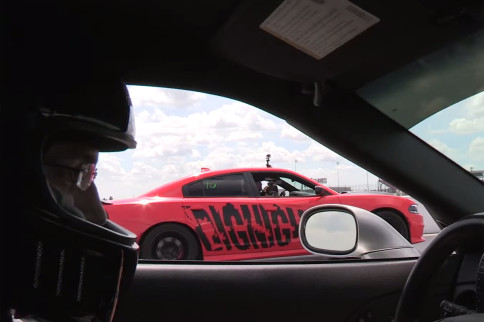 Video: A Bone-Stock C6 Z06 Goes Up Against A Stock Charger Hellcat