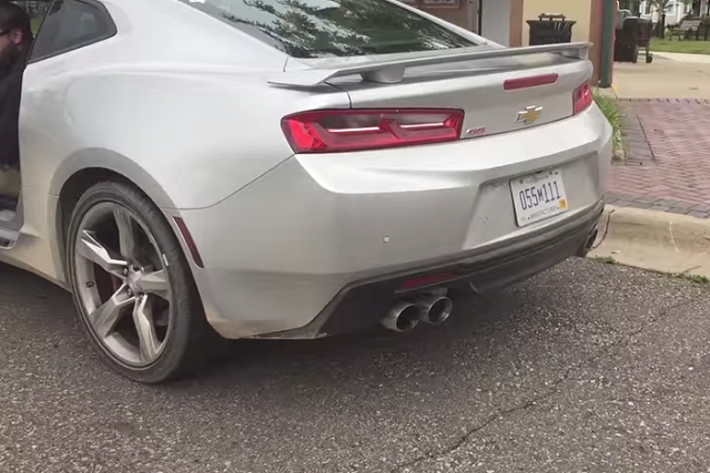 2016 Chevy Camaro SS Gets Caught Revving, Are Your Ears Ready?