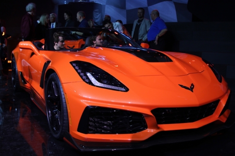 Video: Live From LA - Chevy Drops Top On Corvette ZR1 Convertible